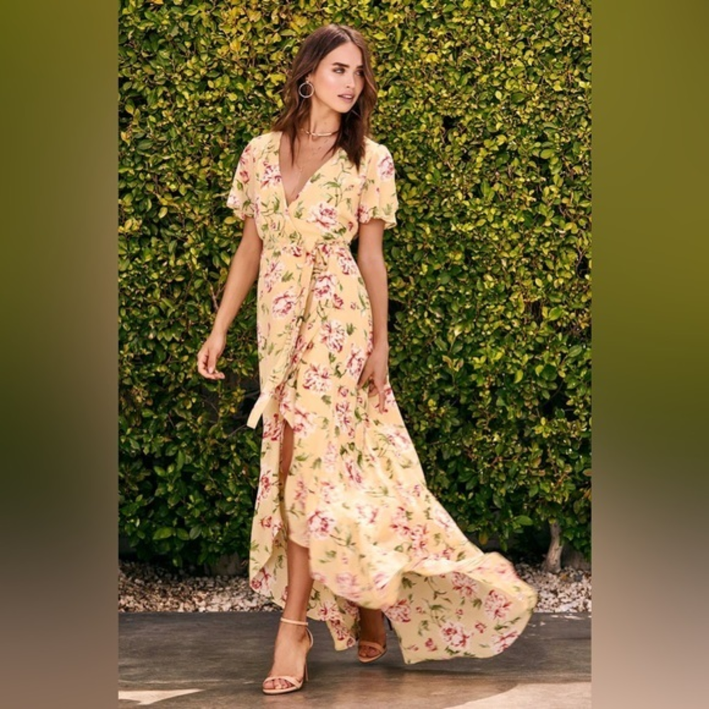 Lulu’s Small Summer Wedding‎ Vacation Yellow Pink Floral Print Wrap Maxi Dress